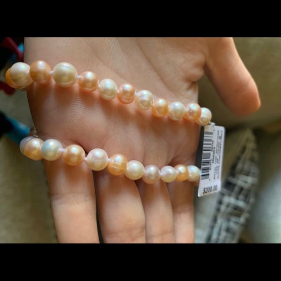 Two-tone pearl necklace - Picture 4 of 4